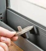 Locksmith Key Store Brooklyn, NY 718-489-9790 - broken-key-extraction