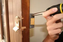 Locksmith Key Store Brooklyn, NY 718-489-9790 - lock-opening